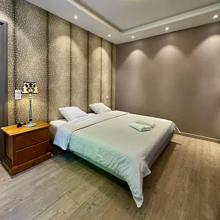 Apartment 45m2 Avec Terrasse, 2 A 3 Pers, A Richemont